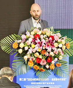 博士工作站、成果小试、产业化